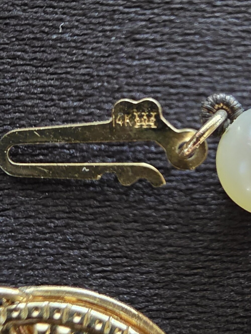 14K Gold Filagree Clasp Akoya Cultured Pearl Necklace 5mm Knotted Strand - Picture 9 of 13